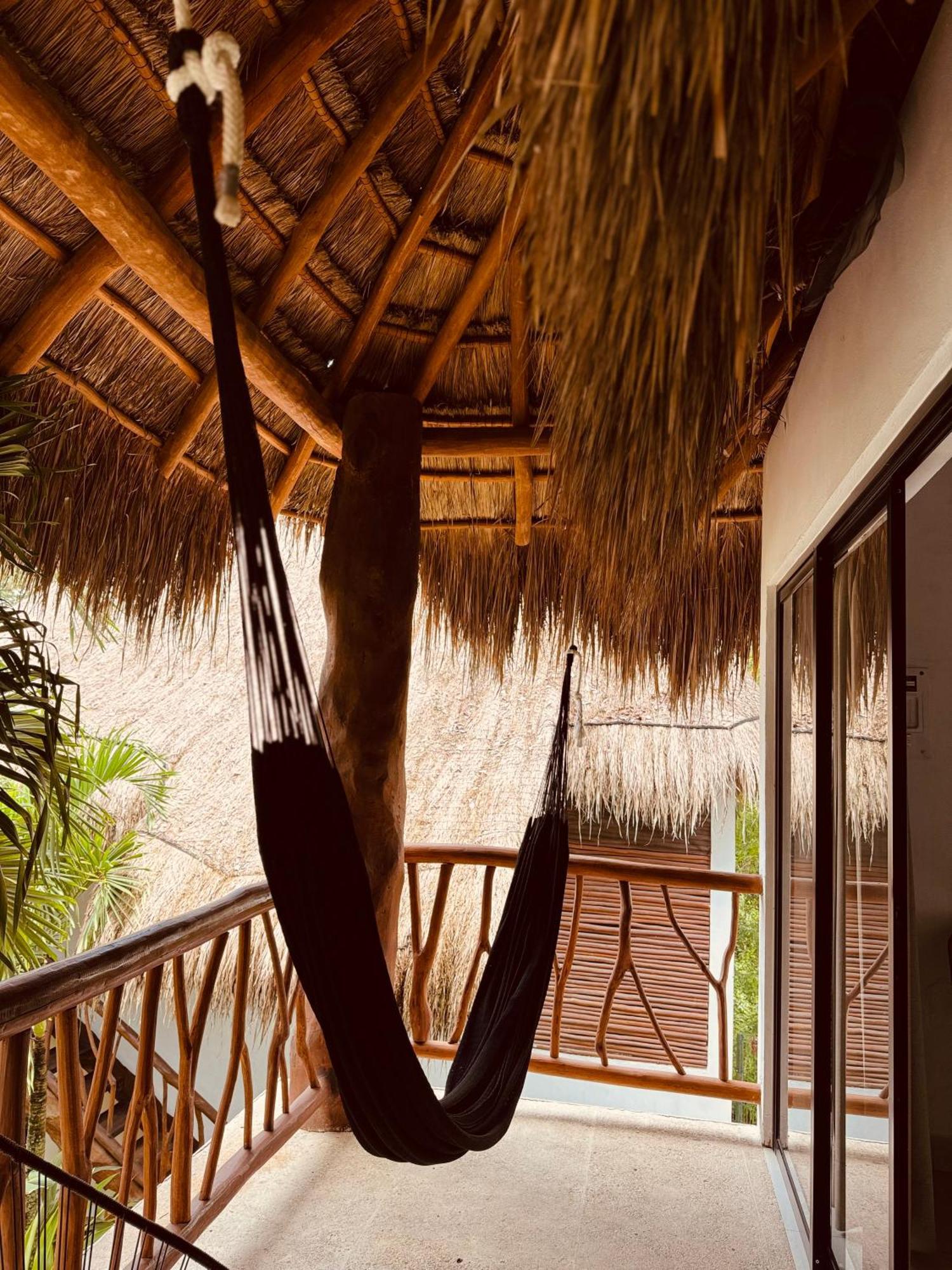 Hotel Amarbacalar Exterior foto